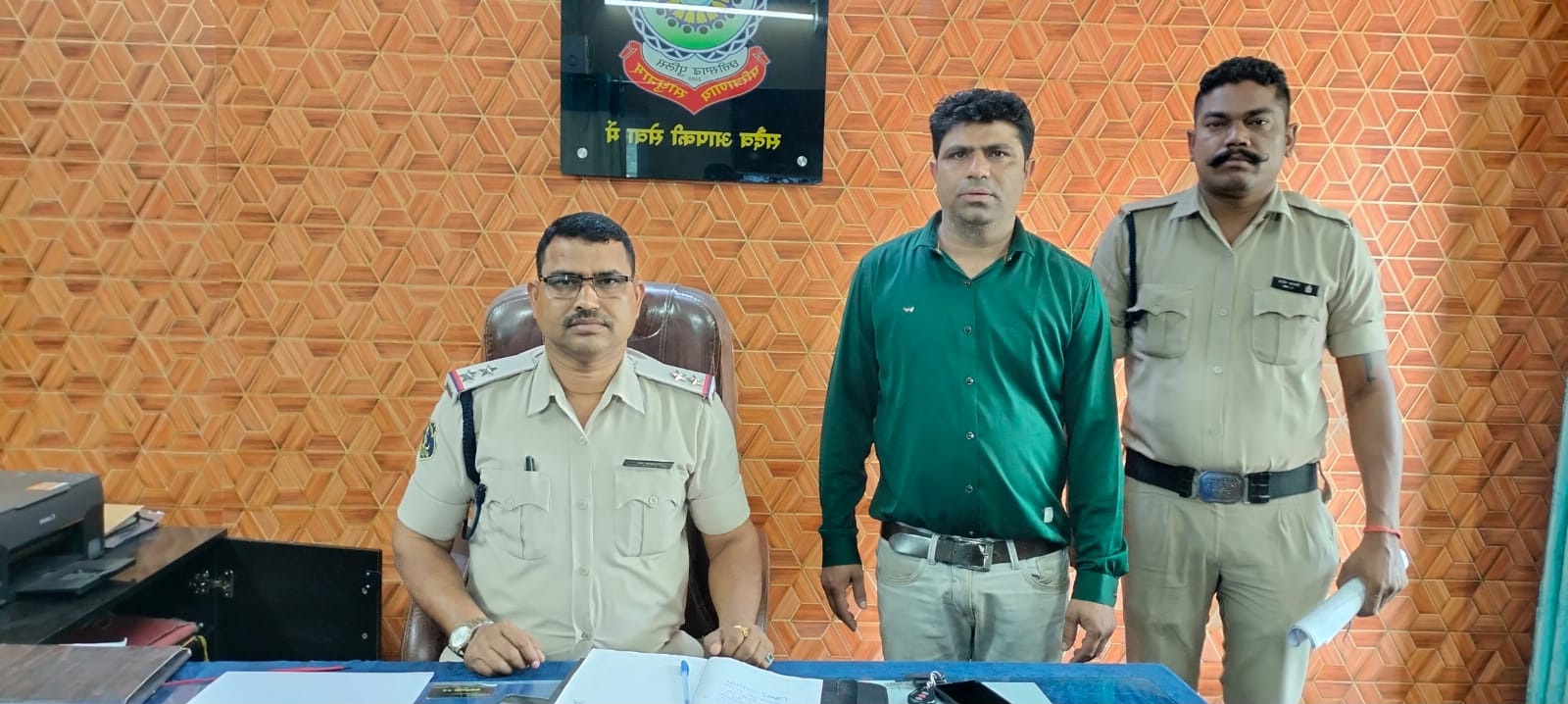 अवैध रूप से सट्टा खेलने व खिलाने वाले  के विरूद्ध सीएसईबी पुलिस एवं सायबर सेल की संयुक्त कार्यवाही…