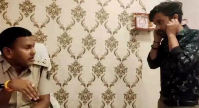 छत्तीसगढ़ गर्लफ्रेंड को गोद में बिठाकर स्कूटी पर किया स्टंट, पुलिस ने काटा चालान