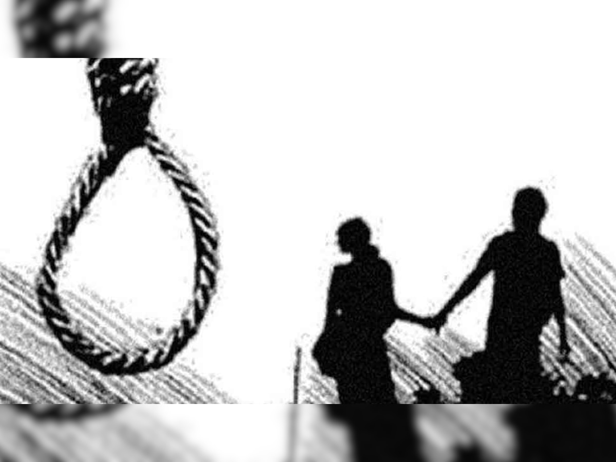 होटल चंदेला के कमरे में फांसी लगाई प्रेमी जोड़े ने, पहंदा के निवासी है मृतक, पुलिस पहुंची घटनास्थल