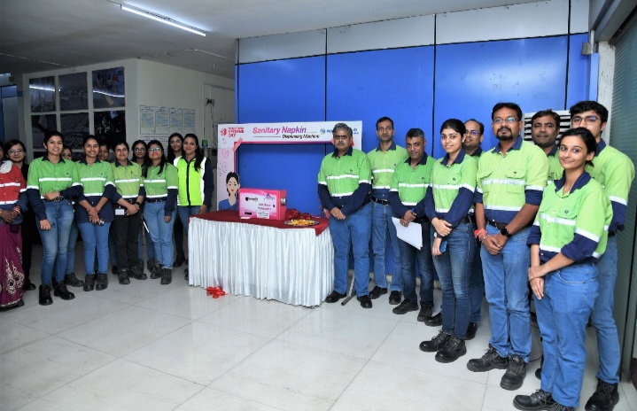 बालको ने माहवारी स्वच्छता दिवस पर संयंत्र और टाउनशिप परिसरों में स्थापित किए सैनिटरी नैपकिन वितरण मशीन
