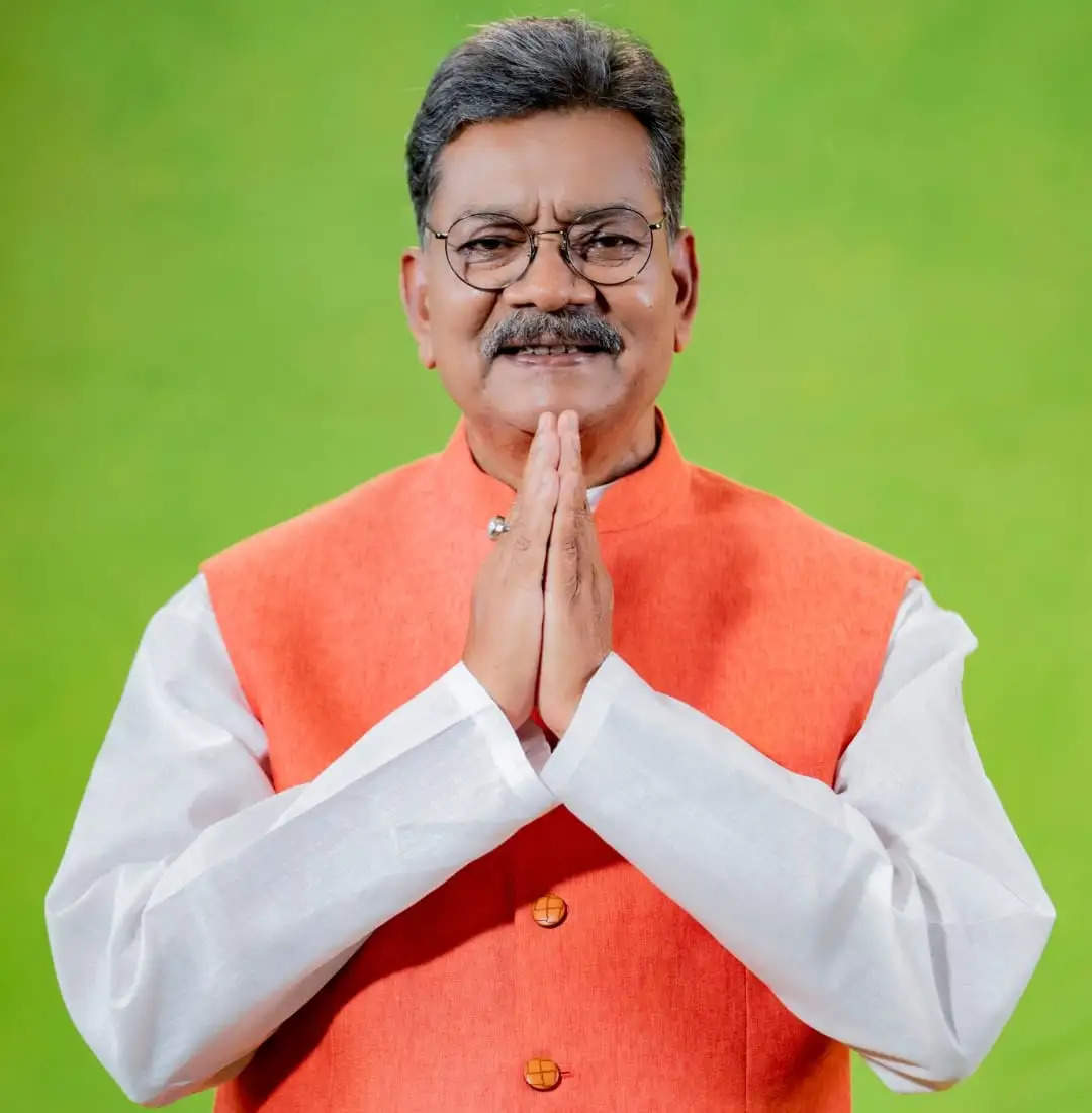 छत्तीसगढ़:- डॉ.चरणदास महंत ने वीडियो जारी कर अपने राजनांदगांव में दिए बयान के संबंध क्या कहाः- देखे वीडियो