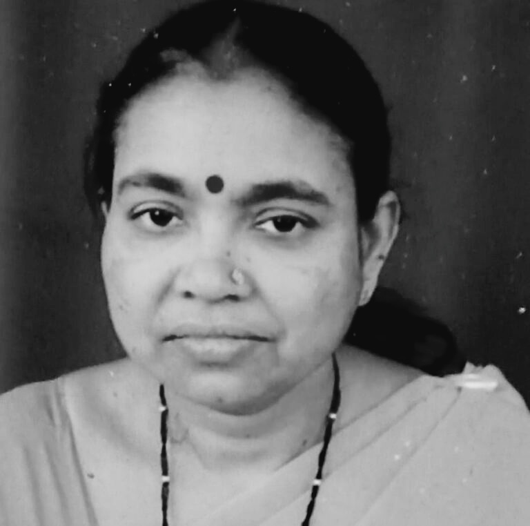 दुखद समाचार:- वरिष्ठ पत्रकार गेंदलाल शुक्ल की धर्मपत्नी व अधिवक्ता नवनीत राहुल की माता श्रीमती आशा देवी शुक्ल का निधन