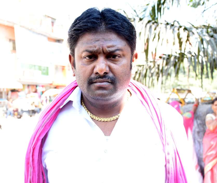 छत्तीसगढ़:- कलेक्टर ने की पूर्व विधानसभा प्रत्याशी रज्जाक अली उर्फ मुंडूल के विरूद्ध जिला बदर की कार्यवाही…