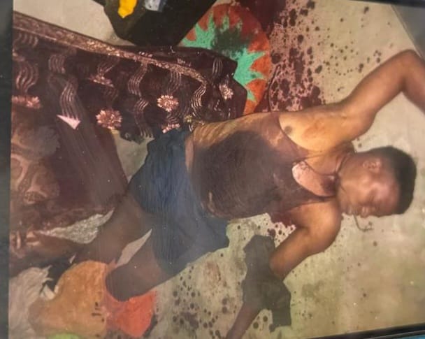 छत्तीसगढ़:- कोरबा के कुकरीचोली में ट्रिपल मर्डर,पति-पत्नी और मासूम की हत्या, इलाके में फैली सनसनी, जांच में जुटी पुलिस