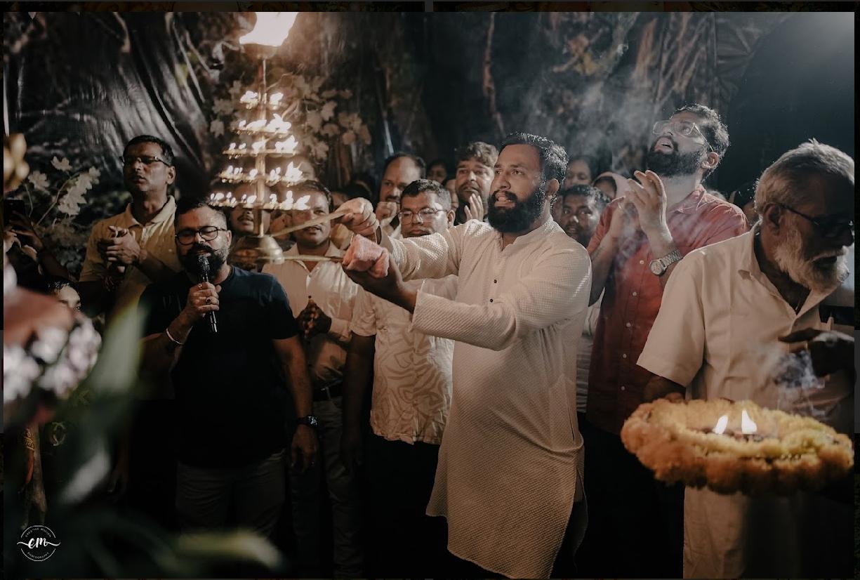 लाल बाग चा राजा जी… तिल्दा-नेवरा के महाआरती में शरीक हुए भक्त ,जनप्रतिनिधि व प्रबुद्धजन!