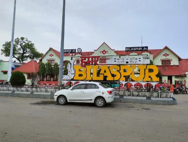 छत्तीसगढ़:- अमृत भारत स्टेशन बनाने के लिए 18 दुकानों को खाली करने का आदेश