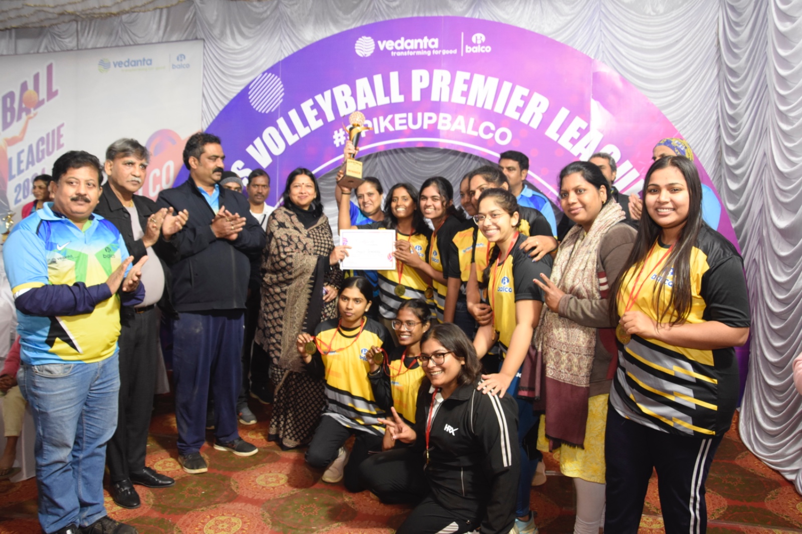 बालको वॉलीबॉल प्रतियोगिता अंबेडकर स्टेडियम में धूमधाम से संपन्न