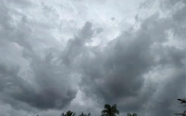 छत्तीसगढ़:- प्रदेश में आज फिर बदलेगा मौसम, गरज-चमक के साथ हल्की वर्षा की संभावना