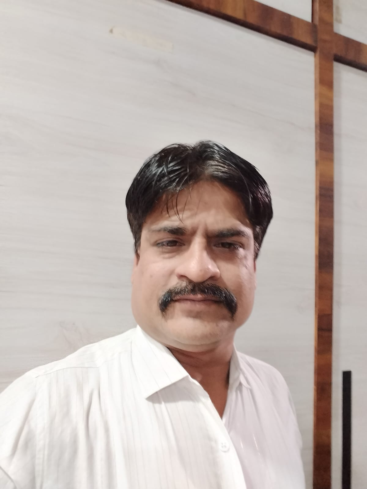 गिरधारी सेवलानी को कोर्ट से राहत, बंटू रोहरा अब भी न्याय के इंतज़ार में — MP सिविल सप्लाईज़ अफसरों की साजिश से 6 मिलें बंद, करोड़ों की राशि अटकी