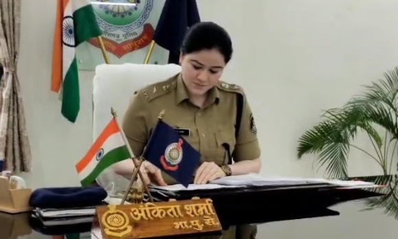 सक्ती पुलिस की बड़ी कार्रवाई – Amazon India को भेजा नोटिस, प्रतिबंधित चाकू की ऑनलाइन बिक्री पर सक्ती पुलिस का सख्त रुख