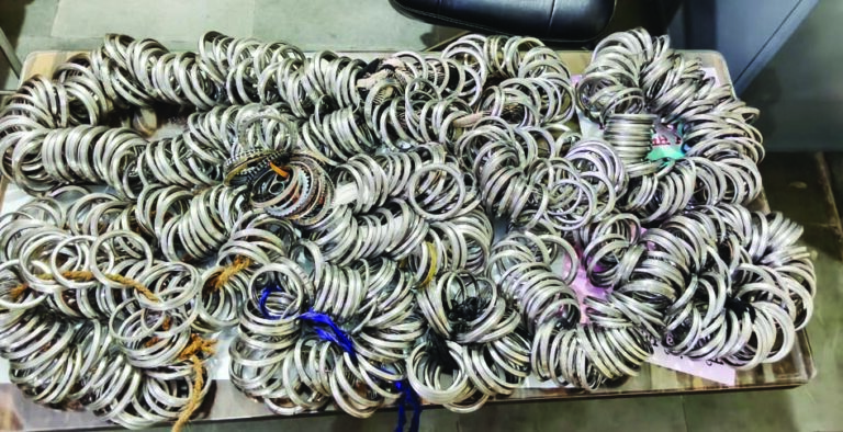 एक क्विंटल कड़े जब्त, पुलिस हुई सख्त