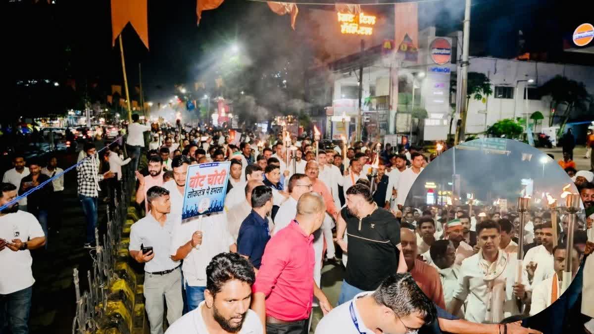 कोरबा में वोट चोर गद्दी छोड़ अभियान, मशाल रैली में शामिल हुए सचिन पायलट, केंद्र पर बोला हमला