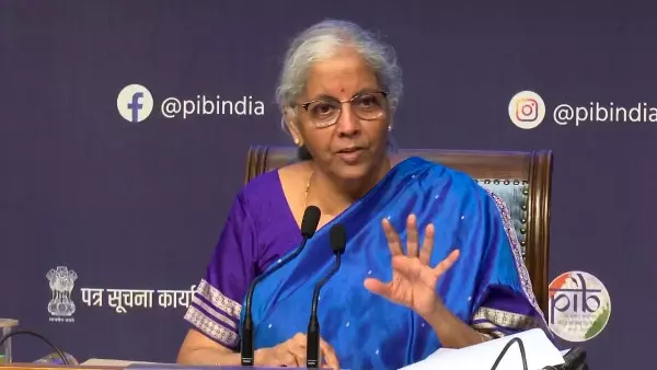 घरेलू वस्तुओं पर टैक्स घटाकर 5% किया गया, दूध- पनीर और रोटी अब टैक्स के दायरे से बाहर