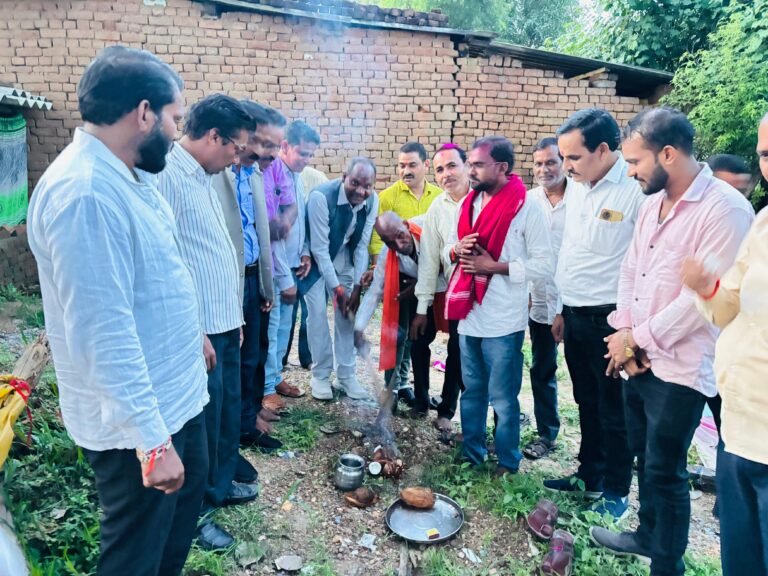 विकास की नई सौगात : विधायक प्रेमचंद पटेल ने मुढाली में पी.डी.एस भवन व सी.सी. रोड का भूमि पूजन कर क्षेत्रवासियों को दी राहत की उम्मीद