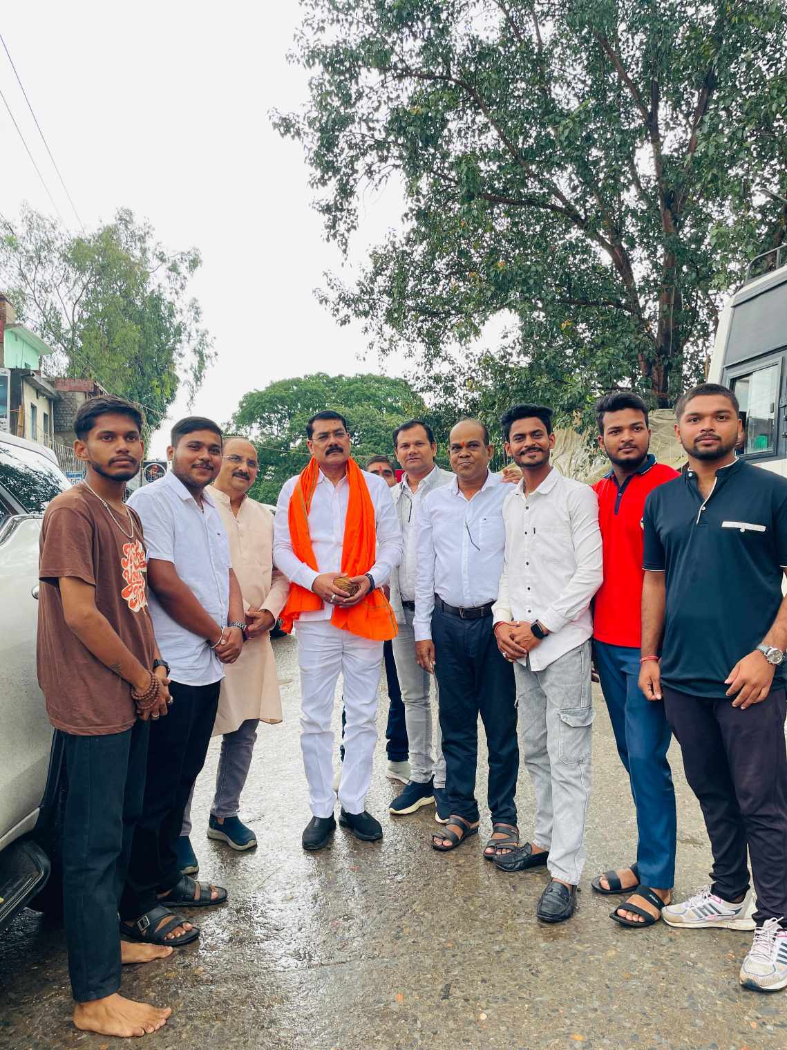 भाजपा जिला अध्यक्ष गोपाल मोदी का प्रथम आगमन बस स्टैंड हरदीबाजार पर महामंत्री निखिल राठौर के द्वारा भव्य स्वागत किया गया