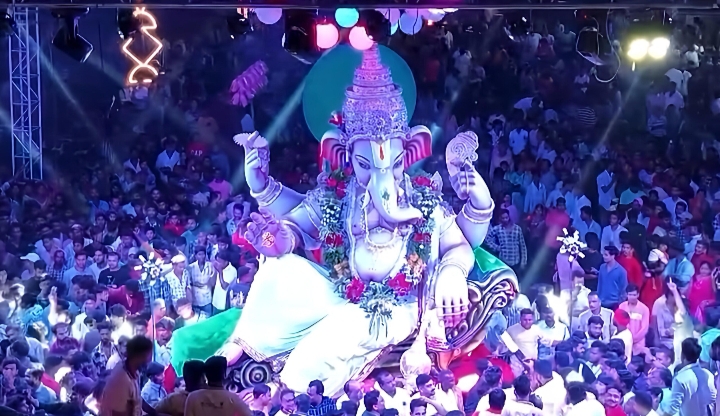 कटघोरा में ‘कटघोरा के राजा’ का भव्य विसर्जन, उमड़ा जनसैलाब