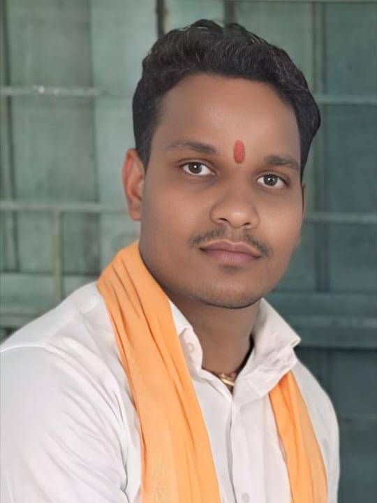 धतूरा में राजीव युवा मितान राशि की गबन