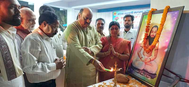 सतनाम समाज के नवनिर्वाचित पदाधिकारियों के शपथ ग्रहण में बोले पूर्व मंत्री जयसिंह अग्रवाल – “नवीन नेतृत्व में दिख रही नई ऊर्जा, समाज बने एकता की मिशाल