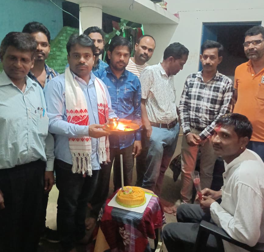 पाली ब्लॉक से निर्भीक पत्रकार ज्ञानशंकर तिवारी का जन्मदिन हर्षोल्लास के साथ मनाया गया