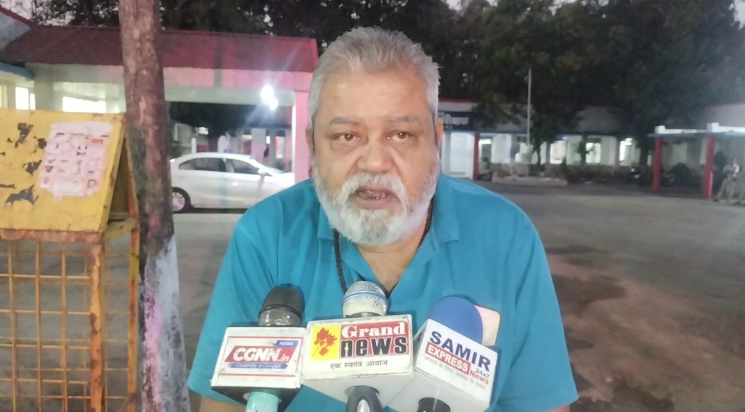 बिलासपुर में बुजुर्ग पिता को बेटे ने निकाला घर से बाहर –अब नहीं दे रहा खर्चा, पिता ने पुलिस अधीक्षक से लगाई गुहार!