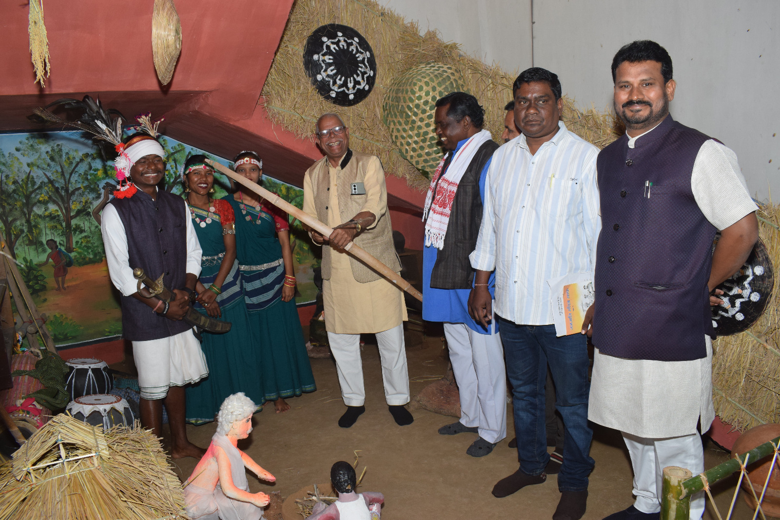 शासकीय महाविद्यालय करतला में जनजातीय गौरव दिवस उत्साहपूर्वक मनाया गया,मुख्य वक्ता रहे रघुराज सिंह उइके