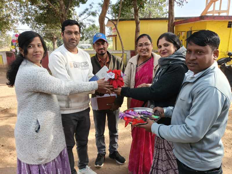 राष्ट्रव्यापी महापरीक्षा में जिले में सम्मिलित हुए हजारों नवसाक्षर