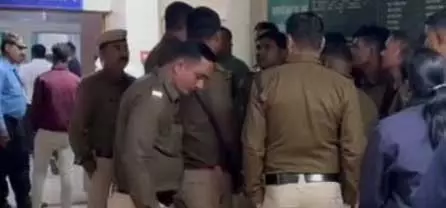 कलेक्ट्रेट में हड़कंप, बर्खास्त नगर सैनिक ने जान देने की कोशिश की