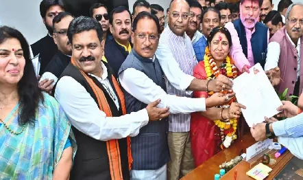 छत्तीसगढ़ राज्यसभा चुनाव: भाजपा की लक्ष्मी वर्मा और कांग्रेस की फूलो देवी नेताम ने भरा नामांकन, 16 मार्च को मतदान