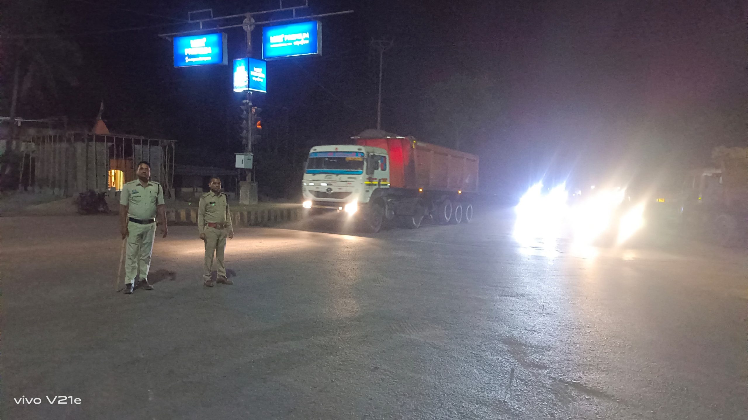 कोरबा में पुलिस की बड़ी कार्रवाई: गांजा बेचते रंगे हाथ पकड़ा गया आरोपी, 50 वाहन चालकों पर भी गिरी गाज