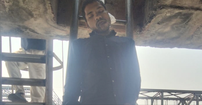 सर्वमंगला पुल पर युवक ने लगाई फांसी, पहचान का प्रयास जारी