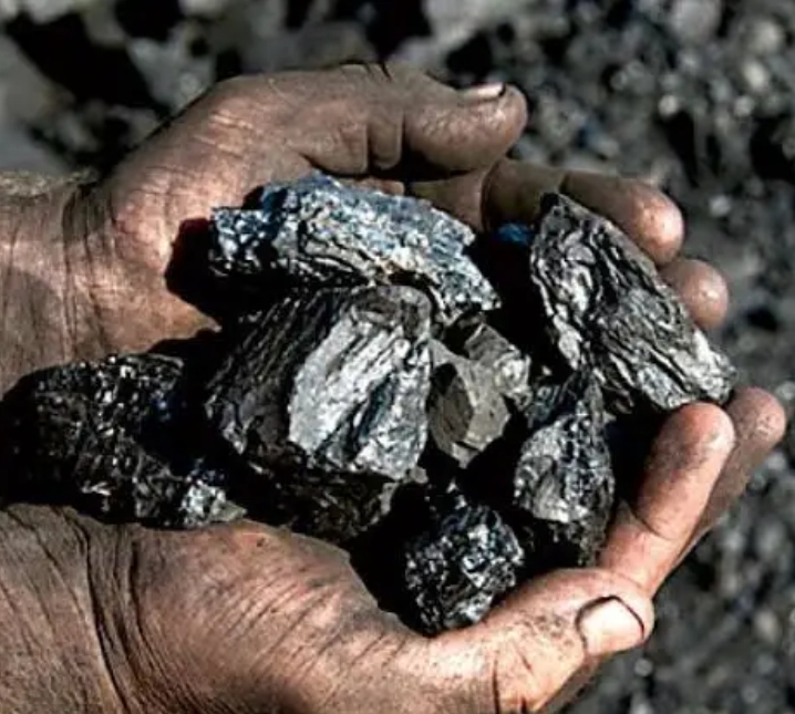 SECL कुसमुंडा में 2100 करोड़ रुपए का ‘कागजी कोयला’ महाघोटाला: साक्ष्यों को दबाने के लिए जनसंपर्क अधिकारी ने फैलाया झूठ, RTI कार्यकर्ता ने ठोंकी आपराधिक शिकायत